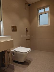 Bathroom Image of 1990 Sq.ft 3 BHK Apartment / Flat for sale in Airoli Navi Mumbai for Rs. 24000000