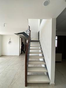 Image of 2200 Sq.ft 4 BHK Apartment / Flat for rent in Escon Primera Phase 1, PR7 Airport Road, Zirakpur for Rs. 55000