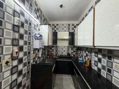 Kitchen Image of 713 Sq.ft 2 BHK Builder Floor for sale in Sant Nirankari Colony RWA, Mukherjee Nagar New Delhi for Rs. 6100000