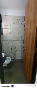 Bathroom Image of 1700 Sq.ft 3 BHK Apartment / Flat for rent in Pal Surat for Rs. 35000