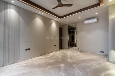 Bedroom Image of 2700 Sq.ft 4 BHK Builder Floor for sale in Greater Kailash II New Delhi for Rs. 85000000