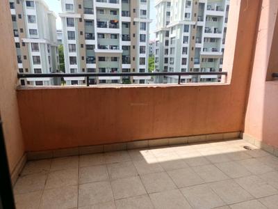 Living Room Image of 650 Sq.ft 1 BHK Apartment / Flat for sale in Magarpatta Heliconia, Hadapsar Pune for Rs. 7200000