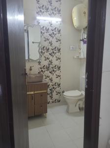 Image of 1200 Sq.ft 3 BHK Builder Floor for sale in Vikaspuri, New Delhi for Rs. 14500000