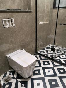 Common Bathroom Image of 4248 Sq.ft 4 BHK Builder Floor for sale in Palam Vihar Gurgaon for Rs. 46000000