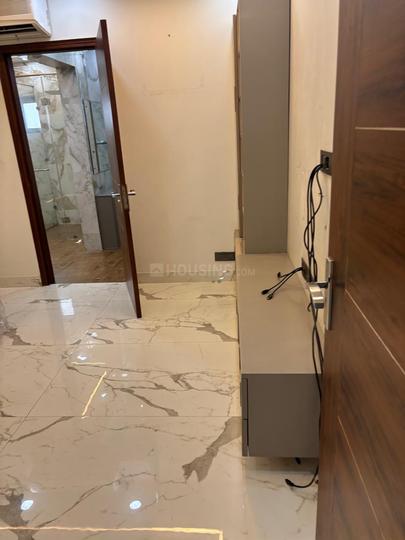 Tagore Park, Mukherjee Nagar Bedroom 1