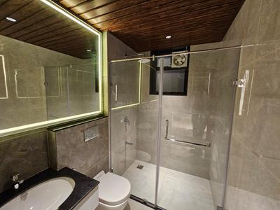 Bathroom Image of 3080 Sq.ft 4 BHK Apartment / Flat for sale in KGK Aahvan, Vaishali Nagar Jaipur for Rs. 21600000