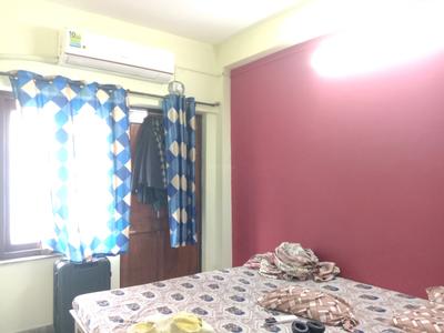 Bedroom Image of 750 Sq.ft 2 BHK Builder Floor for rent in Salt Lake City Kolkata for Rs. 30000