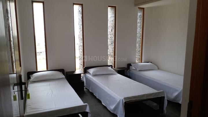 Pearl Sanjai Bedroom 1