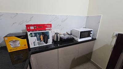 Kitchen Image of 700 Sq.ft 1 BHK Apartment / Flat for rent in Madhapur Hyderabad for Rs. 32000