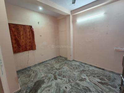 Bedroom Image of 550 Sq.ft 2 BHK Builder Floor for rent in Mayur Vihar Phase 1 New Delhi for Rs. 16000