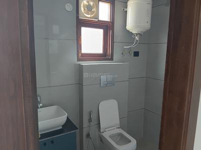 Image of 1500 Sq.ft 3 BHK Apartment / Flat for sale in CHS Independent Apartment 2, Satbari, New Delhi for Rs. 12000000