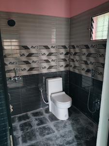 Bathroom Image of 1100 Sq.ft 2 BHK Independent House for rent in Hesag Ranchi for Rs. 10000