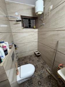 Bathroom Image of 909 Sq.ft 2 BHK Builder Floor for sale in Patel Nagar New Delhi for Rs. 13000000