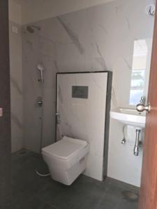 Common Bathroom Image of 1050 Sq.ft 3 BHK Apartment / Flat for sale in Sunbeam Heights, Andheri West Mumbai for Rs. 21111111