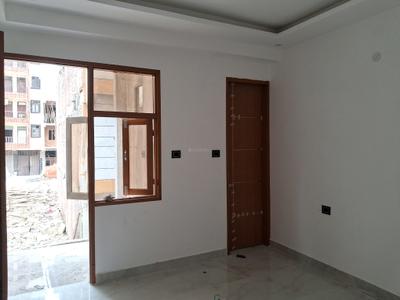 Bedroom Image of 1400 Sq.ft 3 BHK Apartment / Flat for sale in Sector 73 Noida for Rs. 5800000