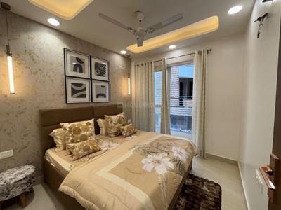 Bedroom Image of 1300 Sq.ft 4 BHK Apartment / Flat for sale in Hastsal New Delhi for Rs. 8000000