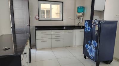 Kitchen Image of 1350 Sq.ft 2 BHK Apartment / Flat for rent in Saiyed Vasna Vadodara for Rs. 22500