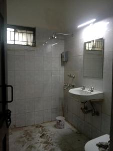 Bedroom Two Image of 1300 Sq.ft 2 BHK Apartment / Flat for sale in DDA Flats Vasant Kunj, Vasant Kunj New Delhi for Rs. 39000000