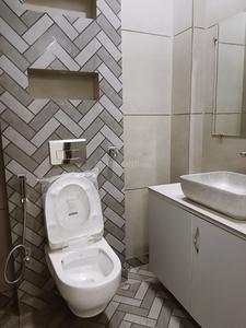 Bathroom Image of 1000 Sq.ft 3 BHK Builder Floor for rent in Ashok Nagar New Delhi for Rs. 37000