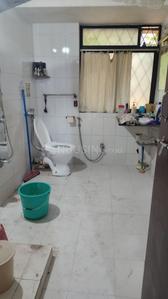 Bathroom Image of 550 Sq.ft 1 RK Apartment / Flat for sale in Gera Landmark, Kalyani Nagar Pune for Rs. 8500000
