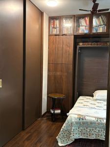 Bedroom Image of 800 Sq.ft 2 BHK Apartment / Flat for rent in Khar West Mumbai for Rs. 140000