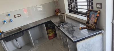 Kitchen Image of 650 Sq.ft 2.5 BHK Independent House for rent in Bichpuri Agra for Rs. 9000