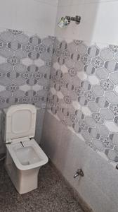 Image of 500 Sq.ft 1 BHK Builder Floor for rent in Preet Vihar, New Delhi for Rs. 13000