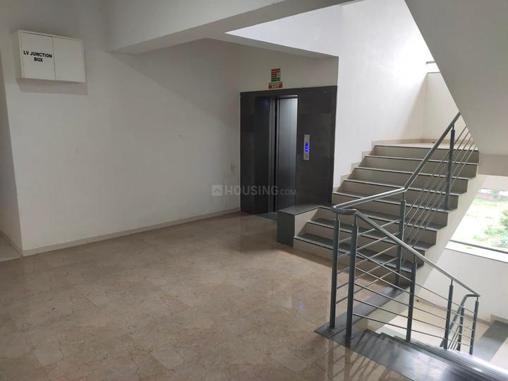 Bakeri Shaunak Apartments Main Image 1