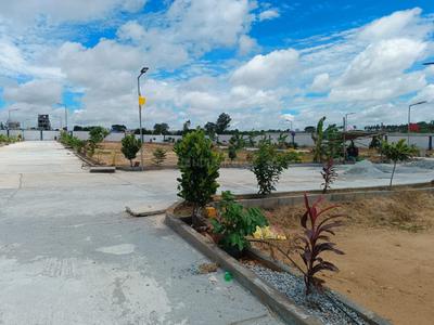 Image of 700 Sq.ft 2 BHK Villa for sale in Kelemanagalam Road, Hosur for Rs. 4880000