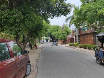 Image of 1650 Sq.ft Residential Plot / Land for sale in Pratap Vihar, Ghaziabad for Rs. 42500000