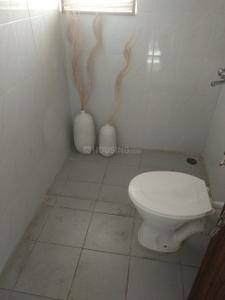 Bathroom Image of 712 Sq.ft 2 BHK Apartment / Flat for sale in Hiland Greens, Maheshtala Kolkata for Rs. 3000000