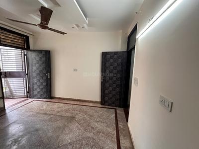 Hall Image of 900 Sq.ft 2 BHK Builder Floor for rent in Janakpuri New Delhi for Rs. 28000