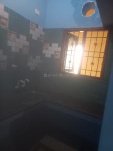 Kitchen Image of 600 Sq.ft 1 BHK Independent House for rent in Madhavaram Chennai for Rs. 7750