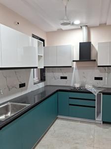 Kitchen Image of 2152 Sq.ft 3 BHK Builder Floor for rent in Gomti Nagar Lucknow for Rs. 28000