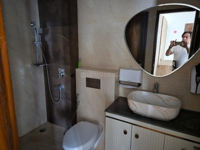 Image of 1395 Sq.ft 3 BHK Apartment / Flat for sale in Metro Suites Glitz, Vasundhara, Ghaziabad for Rs. 18000000