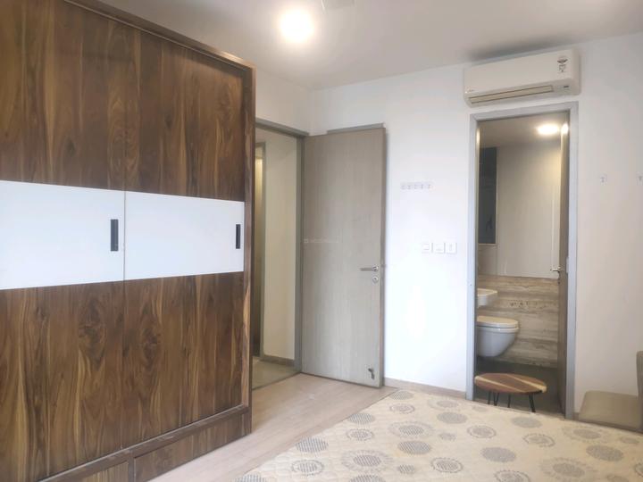 Tridhaatu Morya Main Image 1