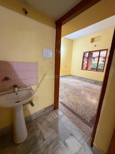 Bathroom Image of 150 Sq.ft 3 BHK Independent House for rent in Rajabagicha Cuttack for Rs. 15000