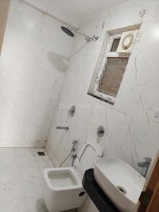 Bathroom Image of 825 Sq.ft 2 BHK Apartment / Flat for rent in Vinay Samruddhi Parkway, Bhawani Peth Solapur for Rs. 18000