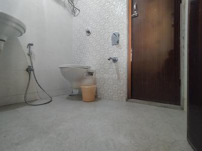 Bathroom Image of 720 Sq.ft 1 BHK Apartment / Flat for sale in Shree Ganesh Amrut Garden, Kamothe Navi Mumbai for Rs. 7900000