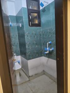 Image of 900 Sq.ft 3 BHK Apartment / Flat for sale in DLF Ankur Vihar, Ghaziabad for Rs. 3300000