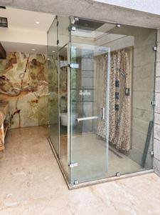 Bathroom Image of 6000 Sq.ft 5 BHK Independent House for rent in Raja Annamalai Puram Chennai for Rs. 500000