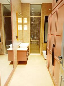 Bathroom Image of 8500 Sq.ft 5 BHK Independent House for sale in Chitrakoot Jaipur for Rs. 95000000