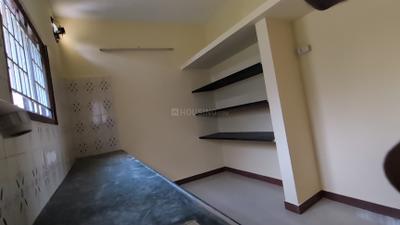 Kitchen Image of 600 Sq.ft 1 BHK Builder Floor for rent in Selvapuram North Coimbatore for Rs. 9000
