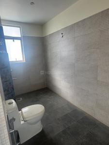 Bathroom Image of 2200 Sq.ft 3.5 BHK Apartment / Flat for sale in Reliant World One Society, Sector 115 Mohali for Rs. 7000000