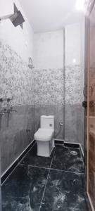 Bathroom Image of 450 Sq.ft 2 BHK Builder Floor for sale in Sector 4 Rohini New Delhi for Rs. 3000000