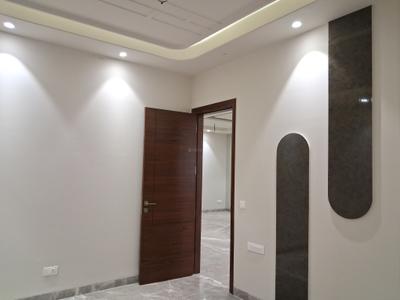 Bedroom Image of 1800 Sq.ft 3 BHK Builder Floor for sale in Paschim Vihar New Delhi for Rs. 36000000