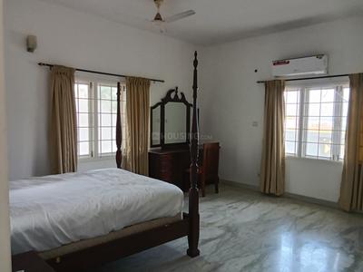 Bedroom Image of 5000 Sq.ft 4 BHK Independent House for rent in Panaiyur, Sholinganallur Chennai for Rs. 250000