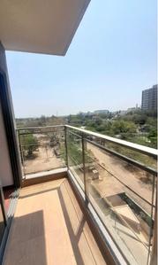 Balcony Image of 2080 Sq.ft 4 BHK Apartment / Flat for rent in Amanora Elevate Tower 47, Hadapsar Pune for Rs. 70000