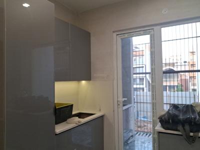 Kitchen Image of 1800 Sq.ft 3 BHK Builder Floor for sale in Paschim Vihar New Delhi for Rs. 37800000