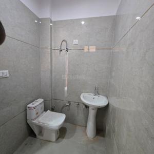 Image of 1200 Sq.ft 3 BHK Apartment / Flat for sale in Pandav Nagar, Ghaziabad for Rs. 4095000